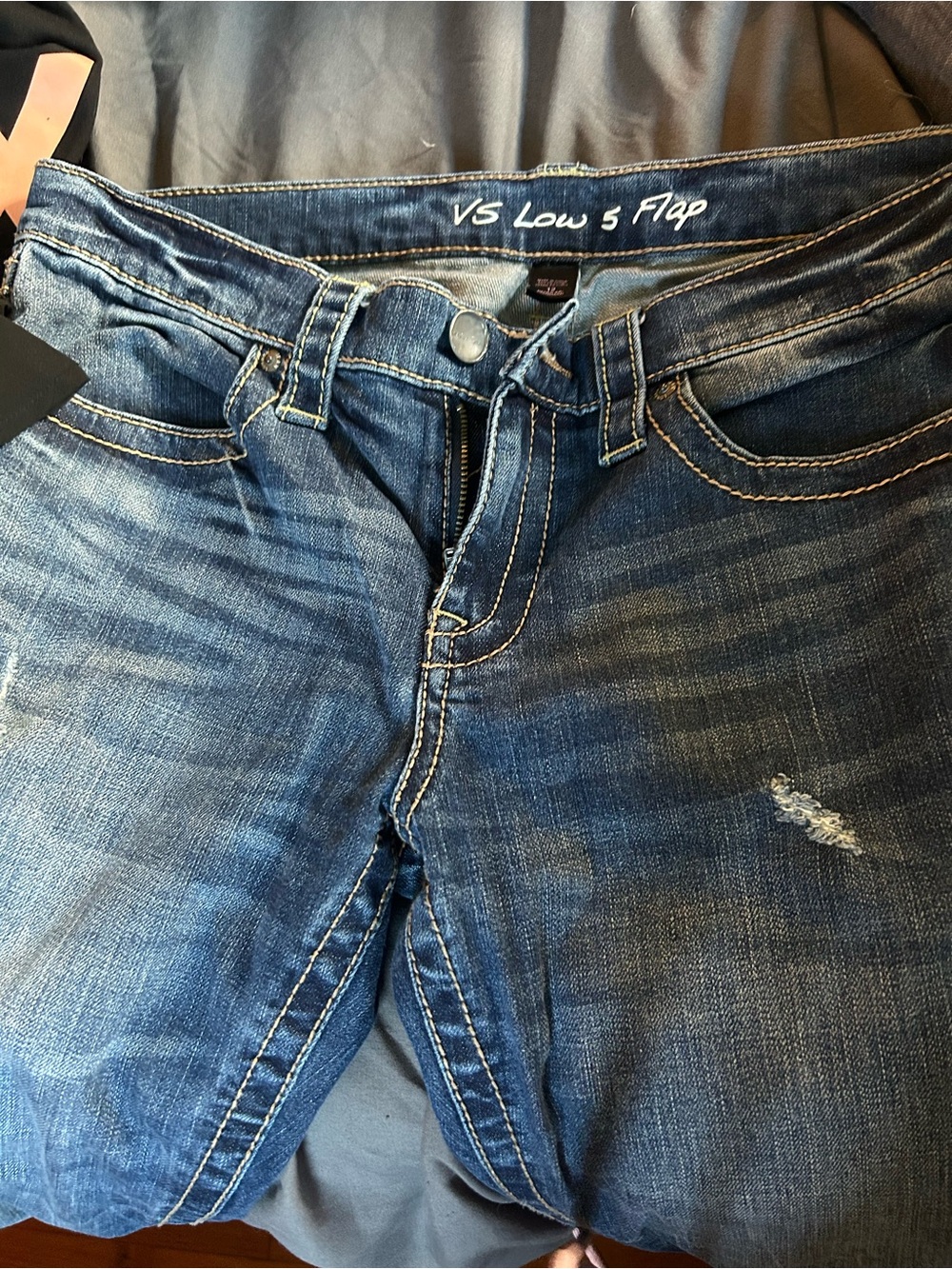 Victoria's Secret Slim Women's Dark Blue Distressed Jeans